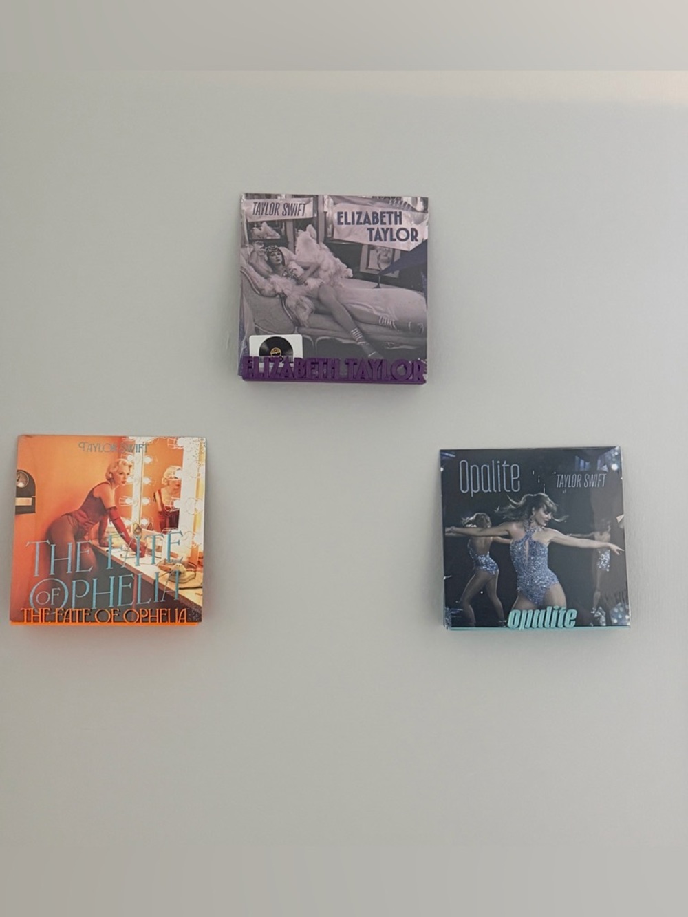 Elizabeth Taylor, The Fate of Ophelia & Opalite 7” vinyl holder bundle